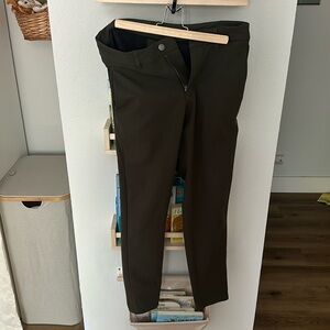 Men’s lululemon commission pant skinny fit - Olive 31” Waist